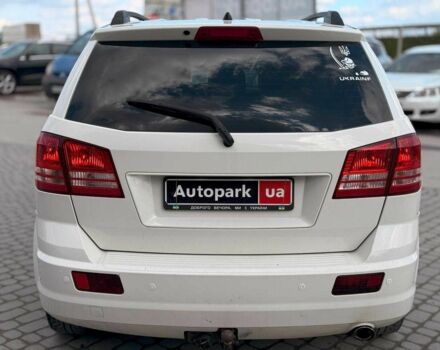 Белый Додж Джорни, объемом двигателя 2 л и пробегом 220 тыс. км за 7600 $, фото 7 на Automoto.ua