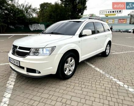 Білий Додж Джорні, об'ємом двигуна 1.97 л та пробігом 199 тис. км за 9000 $, фото 2 на Automoto.ua