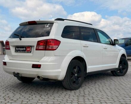 Белый Додж Джорни, объемом двигателя 2 л и пробегом 220 тыс. км за 7600 $, фото 8 на Automoto.ua