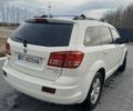 Белый Додж Джорни, объемом двигателя 1.97 л и пробегом 228 тыс. км за 7900 $, фото 3 на Automoto.ua