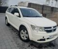 Белый Додж Джорни, объемом двигателя 1.97 л и пробегом 228 тыс. км за 7900 $, фото 1 на Automoto.ua
