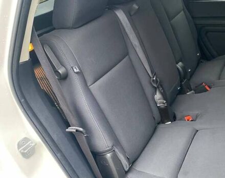 Белый Додж Джорни, объемом двигателя 2 л и пробегом 248 тыс. км за 8300 $, фото 18 на Automoto.ua