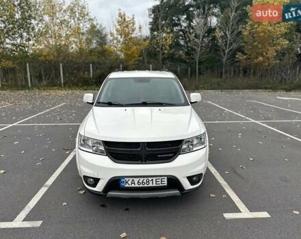 Білий Додж Джорні, об'ємом двигуна 2.4 л та пробігом 265 тис. км за 7950 $, фото 1 на Automoto.ua