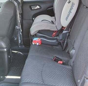 Белый Додж Джорни, объемом двигателя 2.36 л и пробегом 240 тыс. км за 9300 $, фото 8 на Automoto.ua