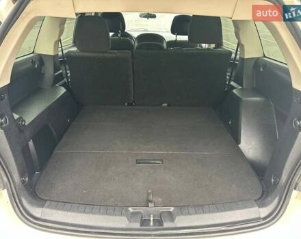 Білий Додж Джорні, об'ємом двигуна 2.4 л та пробігом 265 тис. км за 7950 $, фото 13 на Automoto.ua