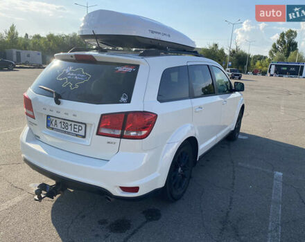 Білий Додж Джорні, об'ємом двигуна 3.6 л та пробігом 342 тис. км за 10500 $, фото 28 на Automoto.ua