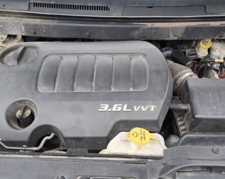 Белый Додж Джорни, объемом двигателя 3.6 л и пробегом 192 тыс. км за 11500 $, фото 6 на Automoto.ua