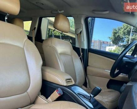 Білий Додж Джорні, об'ємом двигуна 2.36 л та пробігом 161 тис. км за 10990 $, фото 20 на Automoto.ua