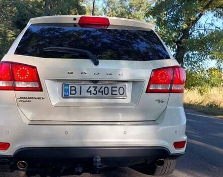 Белый Додж Джорни, объемом двигателя 3.6 л и пробегом 218 тыс. км за 11900 $, фото 4 на Automoto.ua
