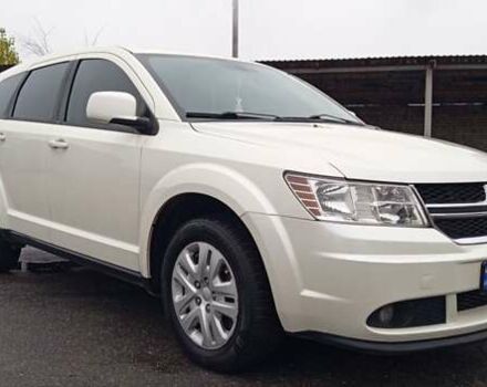 Белый Додж Джорни, объемом двигателя 2.36 л и пробегом 202 тыс. км за 8400 $, фото 8 на Automoto.ua