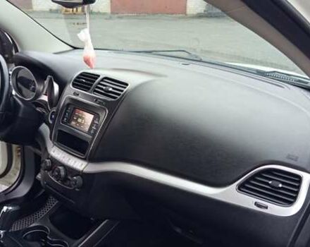 Белый Додж Джорни, объемом двигателя 2.36 л и пробегом 202 тыс. км за 8400 $, фото 23 на Automoto.ua