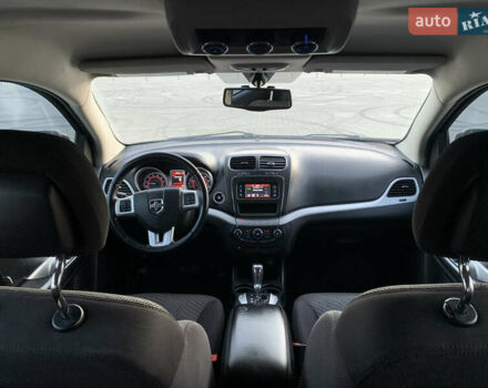 Білий Додж Джорні, об'ємом двигуна 2.36 л та пробігом 212 тис. км за 7777 $, фото 15 на Automoto.ua