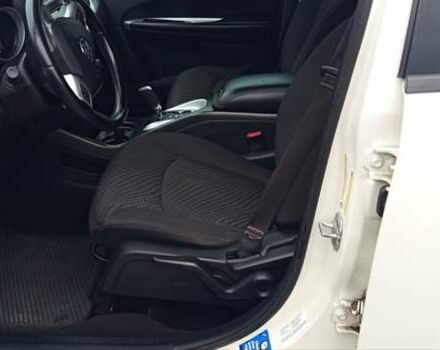 Белый Додж Джорни, объемом двигателя 2.36 л и пробегом 202 тыс. км за 8400 $, фото 12 на Automoto.ua