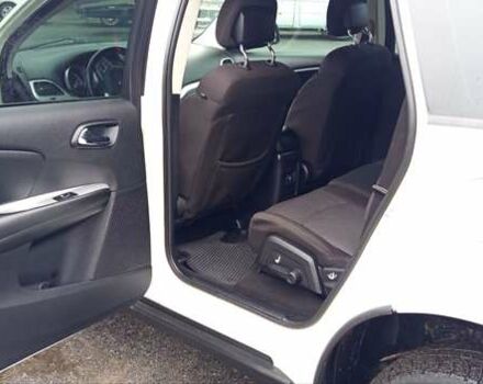 Белый Додж Джорни, объемом двигателя 2.36 л и пробегом 202 тыс. км за 8400 $, фото 15 на Automoto.ua