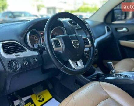 Білий Додж Джорні, об'ємом двигуна 2.36 л та пробігом 161 тис. км за 10990 $, фото 8 на Automoto.ua