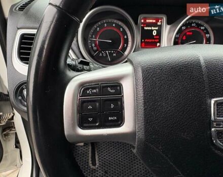 Білий Додж Джорні, об'ємом двигуна 2.4 л та пробігом 121 тис. км за 10290 $, фото 16 на Automoto.ua