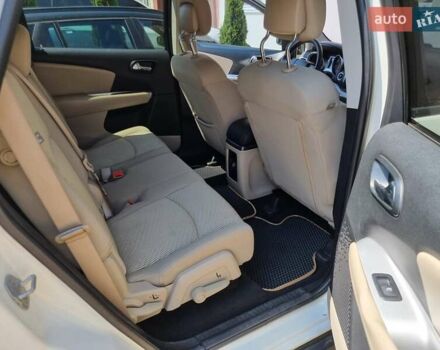 Белый Додж Джорни, объемом двигателя 2.36 л и пробегом 184 тыс. км за 11200 $, фото 16 на Automoto.ua