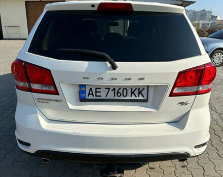 Білий Додж Джорні, об'ємом двигуна 3.6 л та пробігом 211 тис. км за 12000 $, фото 5 на Automoto.ua