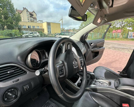 Белый Додж Джорни, объемом двигателя 2.36 л и пробегом 153 тыс. км за 12500 $, фото 66 на Automoto.ua