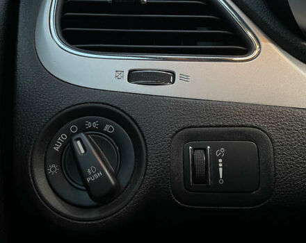 Білий Додж Джорні, об'ємом двигуна 3.6 л та пробігом 204 тис. км за 12000 $, фото 22 на Automoto.ua