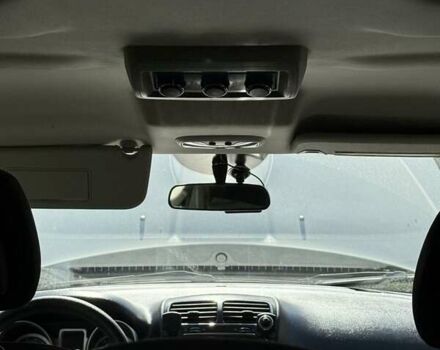 Білий Додж Джорні, об'ємом двигуна 2.4 л та пробігом 183 тис. км за 11500 $, фото 9 на Automoto.ua