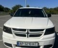Белый Додж Джорни, объемом двигателя 2.4 л и пробегом 220 тыс. км за 275 $, фото 1 на Automoto.ua