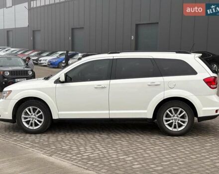 Білий Додж Джорні, об'ємом двигуна 2.4 л та пробігом 121 тис. км за 10290 $, фото 10 на Automoto.ua