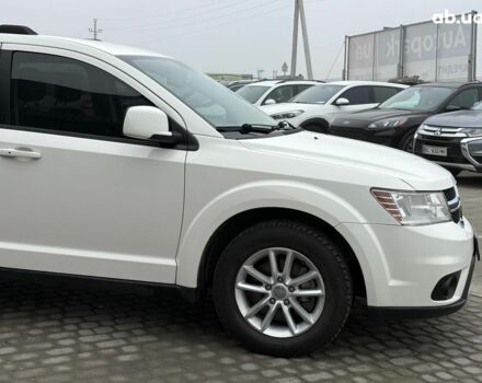 Білий Додж Джорні, об'ємом двигуна 2.4 л та пробігом 121 тис. км за 10290 $, фото 3 на Automoto.ua