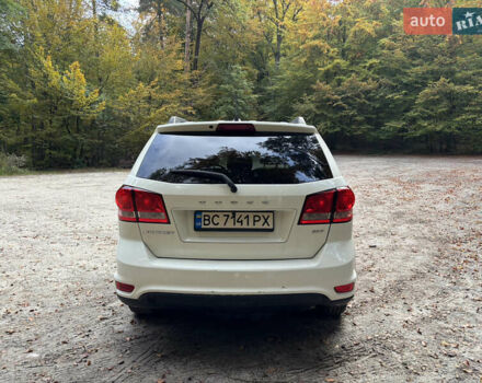 Білий Додж Джорні, об'ємом двигуна 2.36 л та пробігом 121 тис. км за 11100 $, фото 5 на Automoto.ua