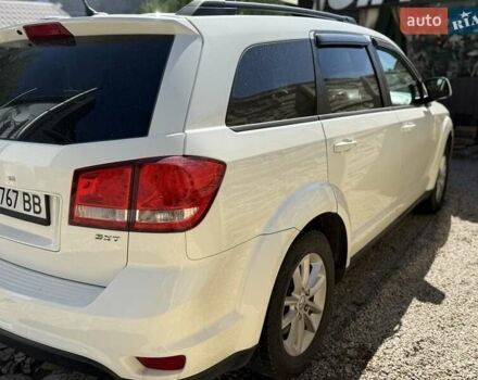 Білий Додж Джорні, об'ємом двигуна 2.4 л та пробігом 183 тис. км за 11500 $, фото 1 на Automoto.ua