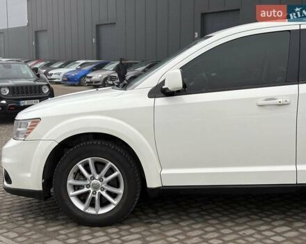 Білий Додж Джорні, об'ємом двигуна 2.4 л та пробігом 121 тис. км за 10290 $, фото 11 на Automoto.ua