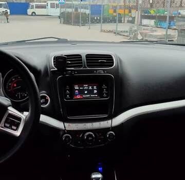 Белый Додж Джорни, объемом двигателя 2.36 л и пробегом 204 тыс. км за 10000 $, фото 18 на Automoto.ua