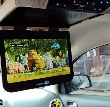 Белый Додж Джорни, объемом двигателя 2.36 л и пробегом 204 тыс. км за 10000 $, фото 17 на Automoto.ua