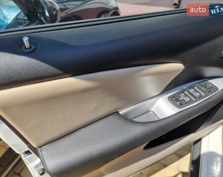 Белый Додж Джорни, объемом двигателя 2.36 л и пробегом 184 тыс. км за 11200 $, фото 23 на Automoto.ua