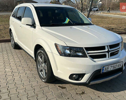 Білий Додж Джорні, об'ємом двигуна 3.6 л та пробігом 211 тис. км за 12000 $, фото 2 на Automoto.ua