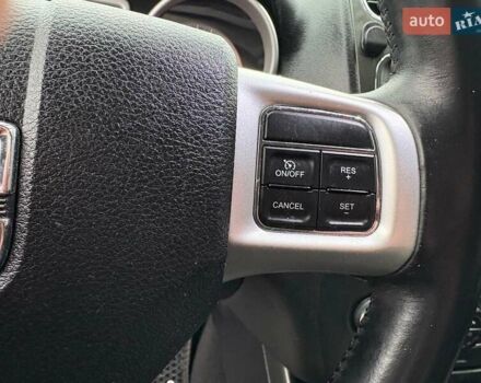 Білий Додж Джорні, об'ємом двигуна 2.4 л та пробігом 121 тис. км за 10290 $, фото 17 на Automoto.ua