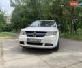 Белый Додж Джорни, объемом двигателя 2.36 л и пробегом 280 тыс. км за 9990 $, фото 1 на Automoto.ua