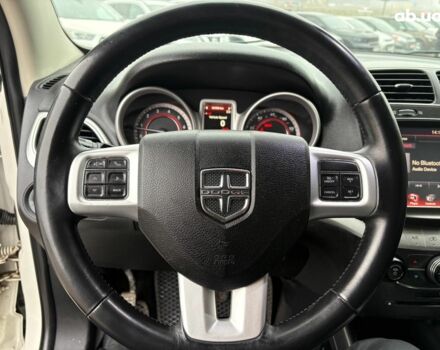 Білий Додж Джорні, об'ємом двигуна 2.4 л та пробігом 121 тис. км за 10290 $, фото 21 на Automoto.ua