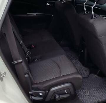 Белый Додж Джорни, объемом двигателя 2.36 л и пробегом 204 тыс. км за 10000 $, фото 11 на Automoto.ua