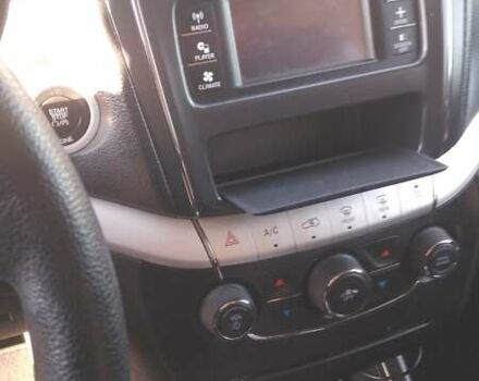 Белый Додж Джорни, объемом двигателя 3.6 л и пробегом 205 тыс. км за 10500 $, фото 14 на Automoto.ua