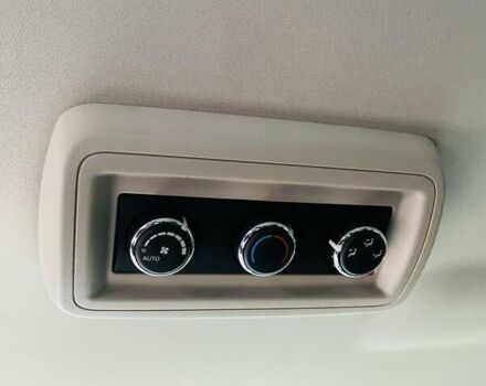 Белый Додж Джорни, объемом двигателя 2.4 л и пробегом 185 тыс. км за 12700 $, фото 18 на Automoto.ua