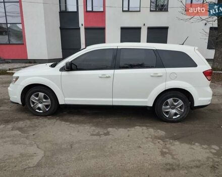 Белый Додж Джорни, объемом двигателя 2.36 л и пробегом 229 тыс. км за 10450 $, фото 5 на Automoto.ua