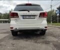 Белый Додж Джорни, объемом двигателя 2.4 л и пробегом 167 тыс. км за 12171 $, фото 2 на Automoto.ua