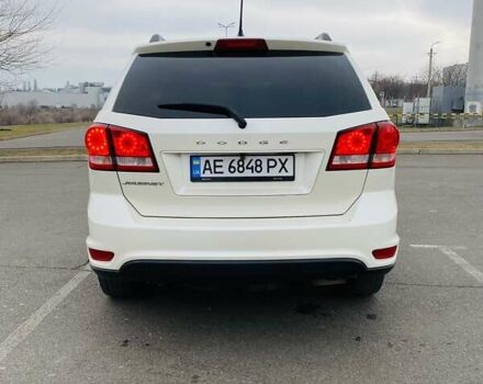 Белый Додж Джорни, объемом двигателя 2.4 л и пробегом 185 тыс. км за 12700 $, фото 9 на Automoto.ua