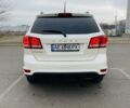 Белый Додж Джорни, объемом двигателя 2.4 л и пробегом 185 тыс. км за 12700 $, фото 9 на Automoto.ua