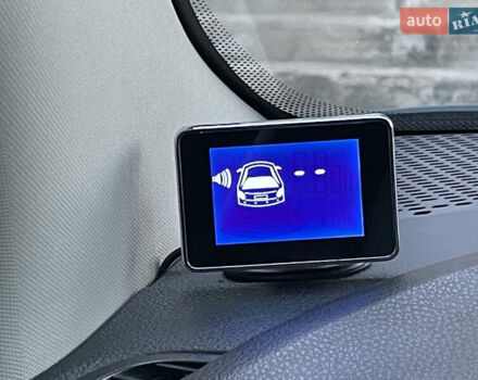 Белый Додж Джорни, объемом двигателя 2.4 л и пробегом 58 тыс. км за 10999 $, фото 20 на Automoto.ua