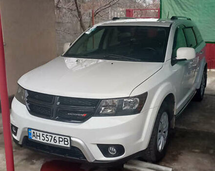 Белый Додж Джорни, объемом двигателя 2.36 л и пробегом 119 тыс. км за 13800 $, фото 5 на Automoto.ua