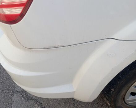 Білий Додж Джорні, об'ємом двигуна 2.4 л та пробігом 180 тис. км за 8600 $, фото 2 на Automoto.ua