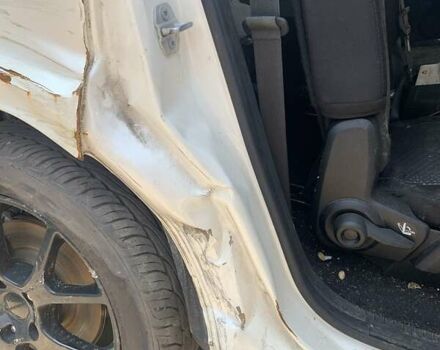 Белый Додж Джорни, объемом двигателя 2.4 л и пробегом 185 тыс. км за 12700 $, фото 40 на Automoto.ua