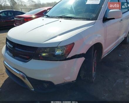 Белый Додж Джорни, объемом двигателя 2.36 л и пробегом 220 тыс. км за 8200 $, фото 1 на Automoto.ua